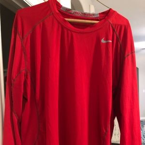 Men’s Nike long sleeve shirt